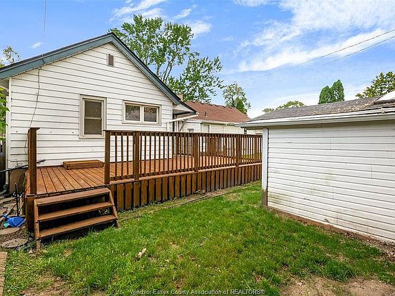5th image of 3838 Glenfield St