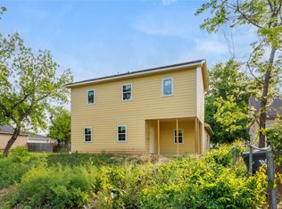 1100 N 16th St, Waco, TX 76707
