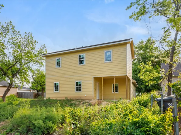 1100 N 16th St, Waco, TX 76707