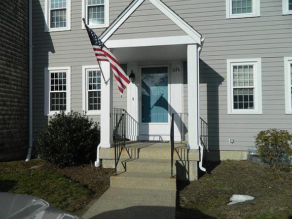 2nd image of 576 Twin Lakes Dr