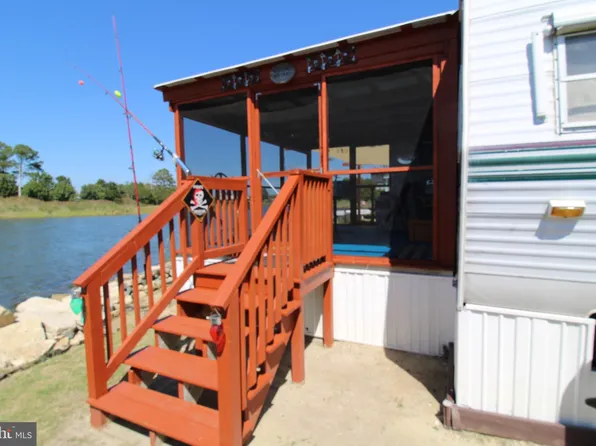 25746 Rumbley Rd, Westover, MD 21871