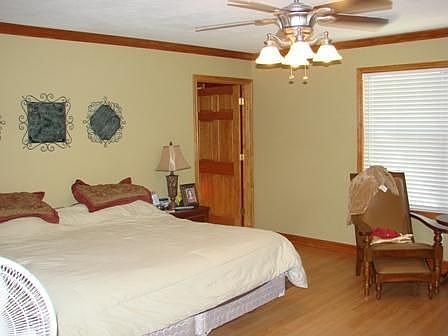 3rd image of 829 Highway 380 W