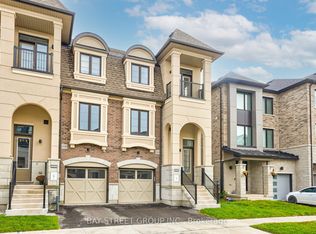 1360 Kobzar Dr, Oakville, ON L6M 5P2