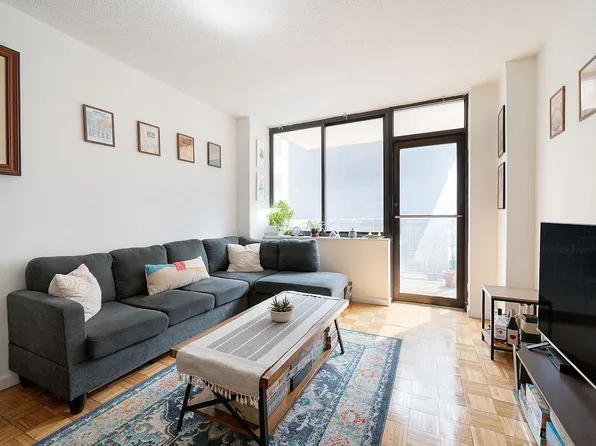 403 E 62nd St APT 3D, New York, NY 10065