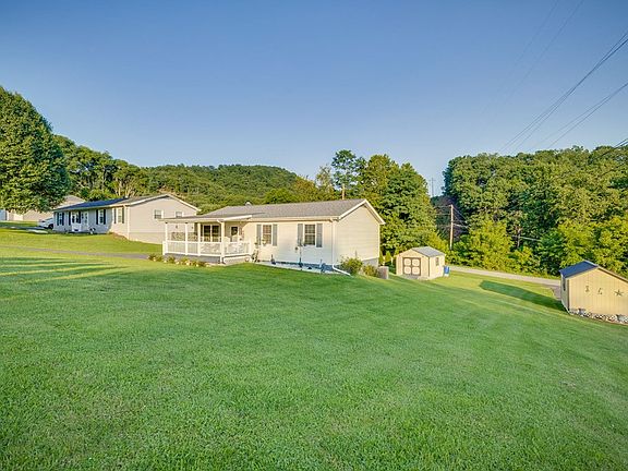 3rd image of 18160 Ridgeview Dr