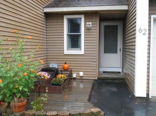 62 Castleberry Dr, Gansevoort, NY 12831