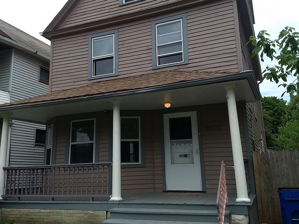 1st image of 9522 Laird Ave