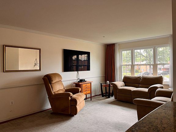 4th image of 6907 Westchester Ct