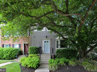 7875 Heatherton Ln, Potomac, MD 20854