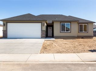 1212 E Cascade St, Othello, WA 99344