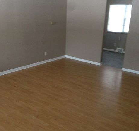 2nd image of 3632 N Leland Ave