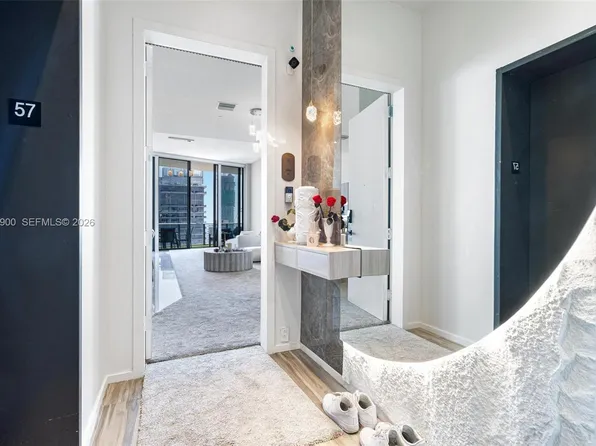 801 S Miami Ave Penthouse 5702, Miami, FL 33130