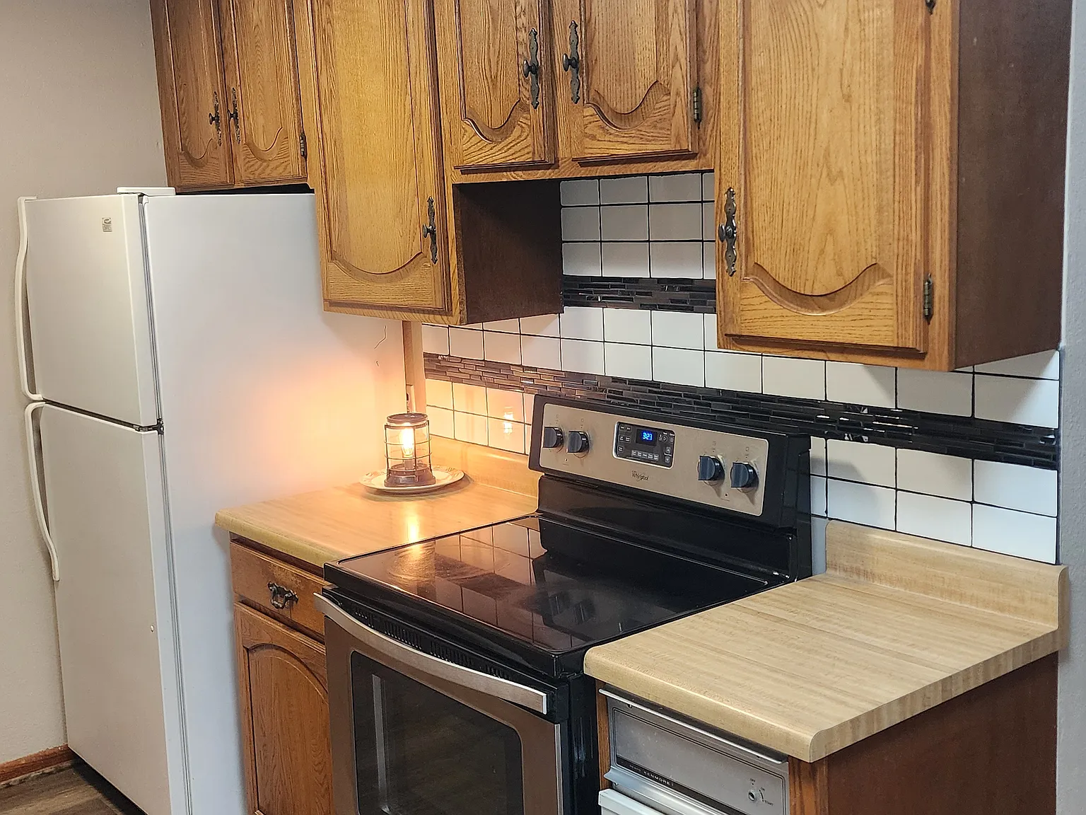3031 S Volutsia Ave — Photo 4