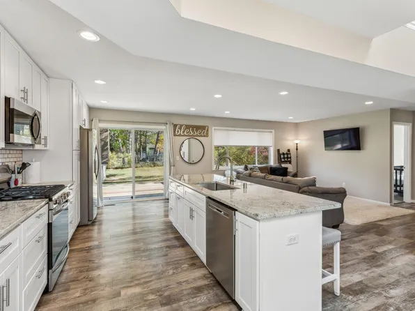 11465 Yucca St NW, Coon Rapids, MN 55433