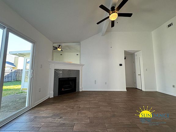 3rd image of 1191 Saddle Creek Dr
