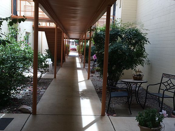 Walkway to front door
