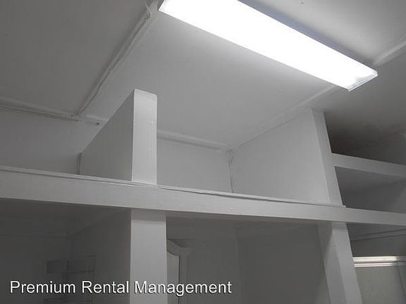 3rd image of 2330 S Fern Creek Ave #F