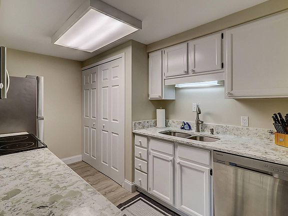 3rd image of 10 S Forest Beach Dr APT 210