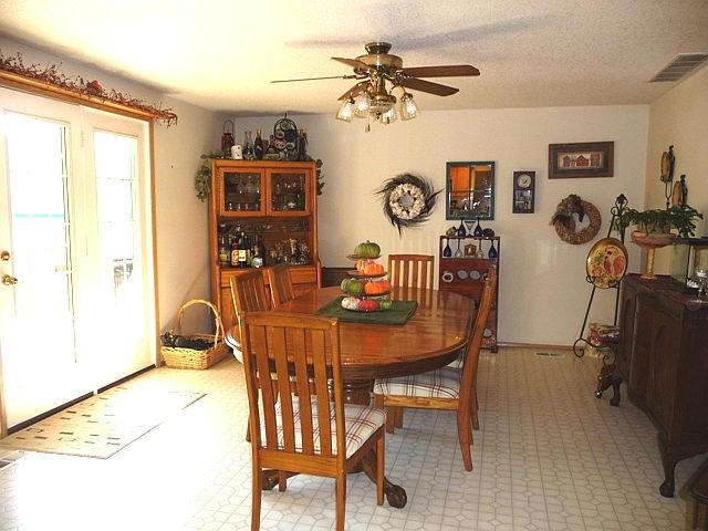 2nd image of 11403 NE 302nd St