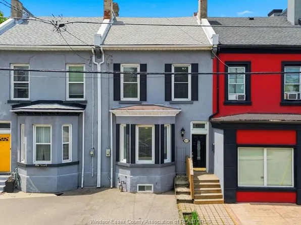 265 Macnab St N, Hamilton, ON L8L 1K2