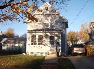 224 S Dwight St, Jackson, MI 49203