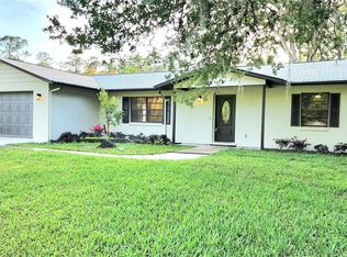 55251 1st St, Astor, FL 32102