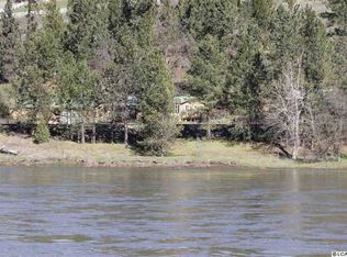 19489 Railroad Ave, Lenore, ID 83541