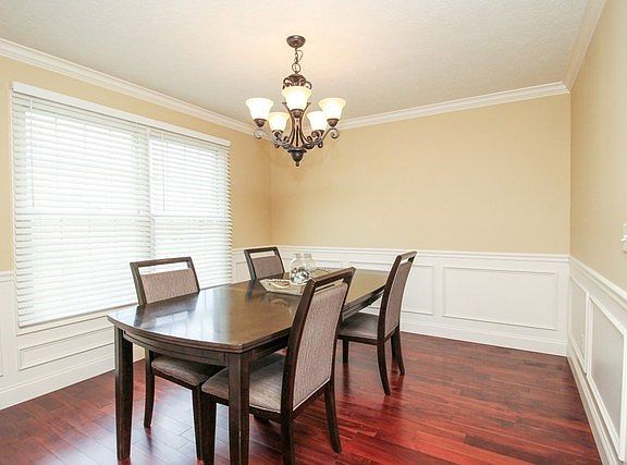 5th image of 3609 Pamela Dr