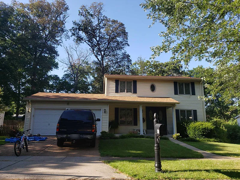 413 Genoa Dr photo 1