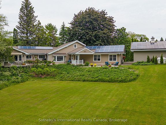 3rd image of 640 Mountain Rd
