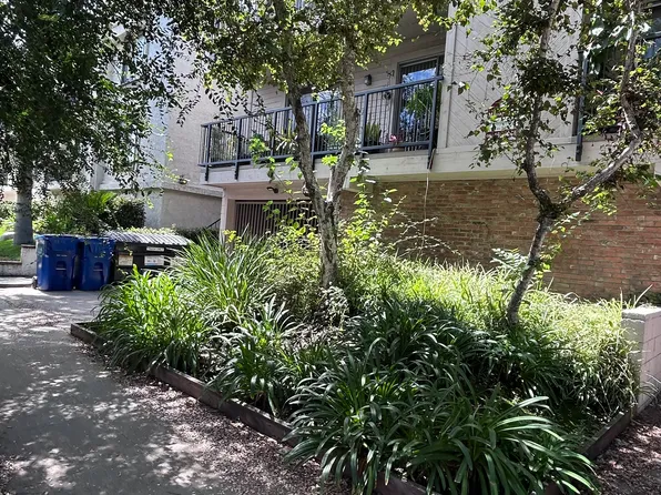4319 Whitsett Ave #8, Studio City, CA 91604