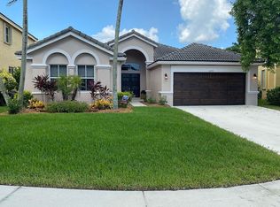 1690 Sparrow Ln, Weston, FL 33327
