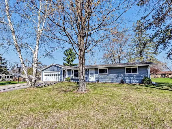 218 Mead Ave, Oconto Falls, WI 54154