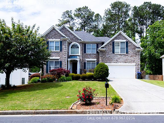 2nd image of 4836 Cedar Wood Dr