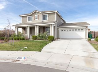 8619 Lourenco Ln, Corona, CA 92880