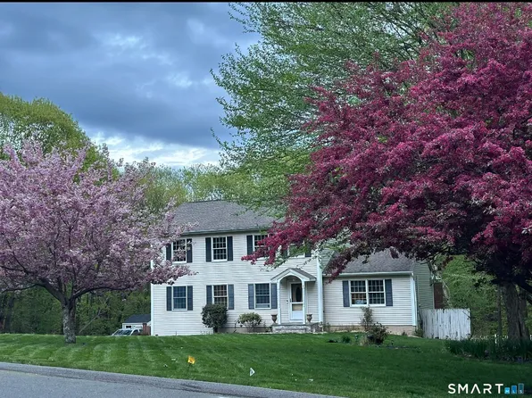 2 Heidi Court, Wolcott, CT 06716