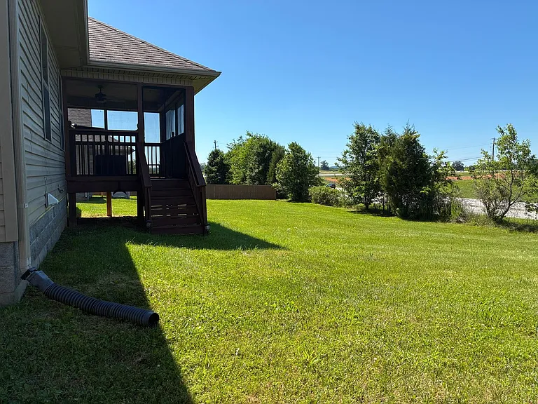 183 Twin Lakes Dr — Photo 35