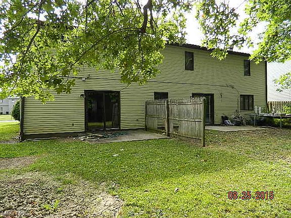 4th image of 2900 Forest Ln #2902