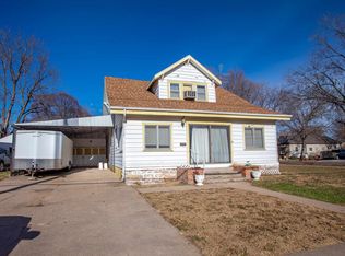 1330 W 7th St, Hastings, NE 68901