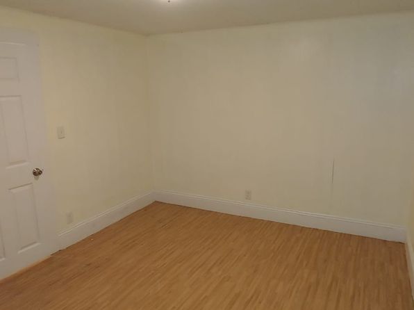 50 Whipple St #3