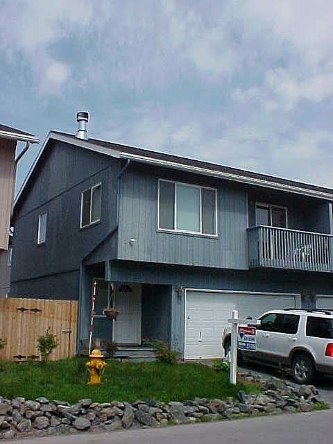 411 Ocean Point Dr.