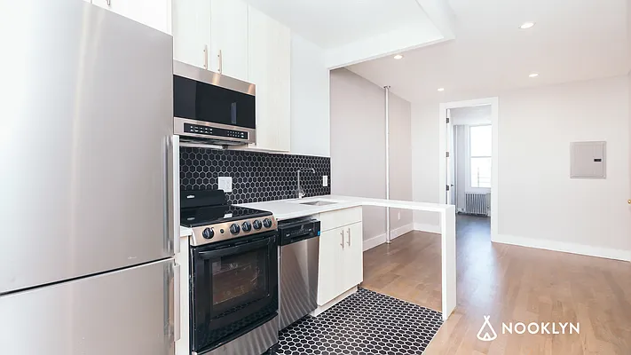 Rented by Nooklyn NYC LLC | media 3