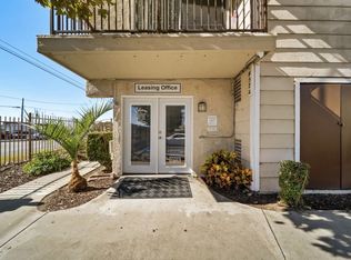LIFESTYLE APARTMENTS, Fontana, CA 92335