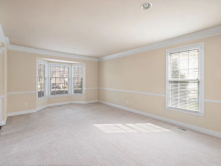 11726 Broadfield Ct — Photo 14