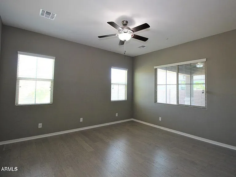 480 E Torrey Pines Pl — Photo 16