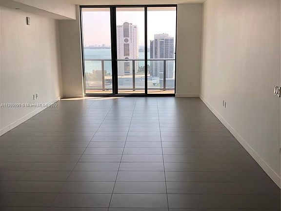4th image of 1600 NE 1st Ave APT 2403