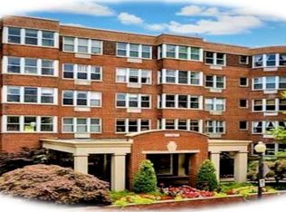 2500 Q St NW APT 213, Washington, DC 20007