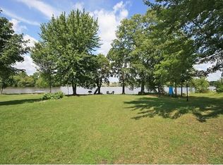817 2nd Ave SW, Hutchinson, MN 55350