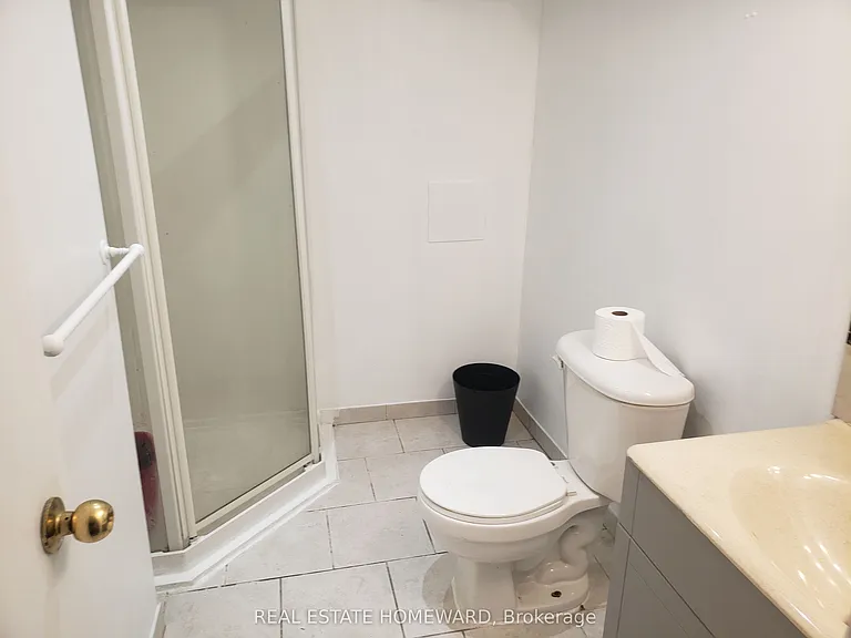 697 Dupont St #3 — Photo 6