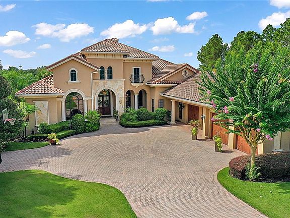 2nd image of 16045 Pendio Dr